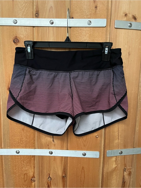 lululemon athletica Pants - Lululemon Gradient Shorts